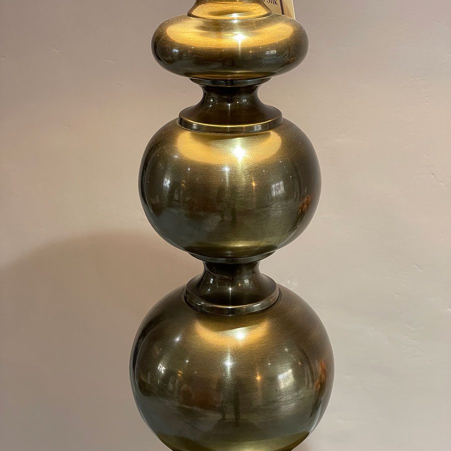Polo-Antiqued-Copper-Lamp-Closeup