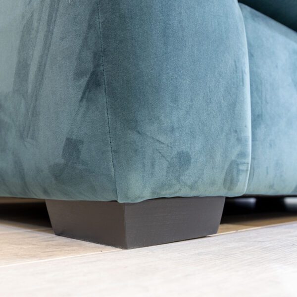 Hampton teal luxury sofa foot detail