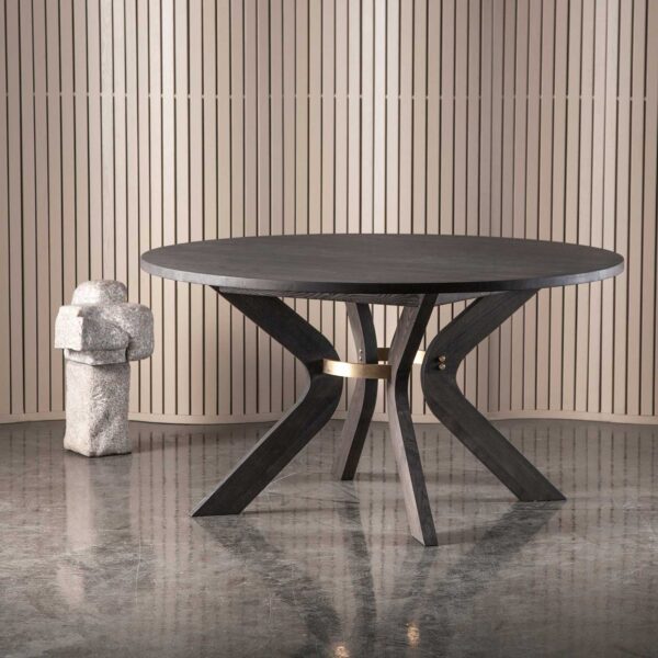 Woodfield-Solid-Ash-Round-Table-1500x1500